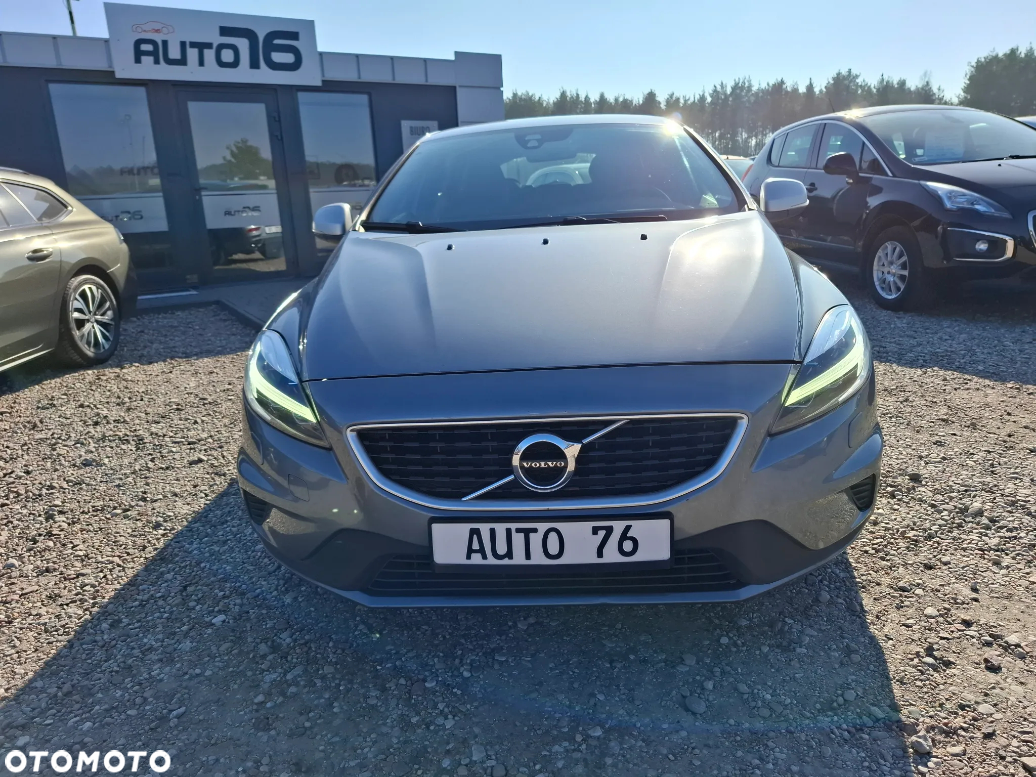 Volvo V40 D2 Drive-E R-Design Kinetic - 3