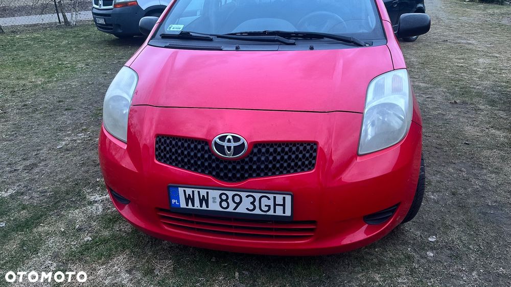 Toyota Yaris 1.0 Luna - 1