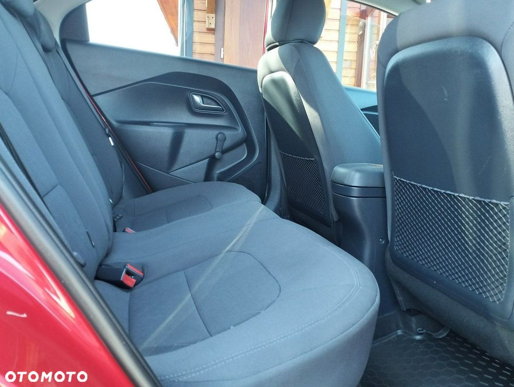 Kia Rio - 25