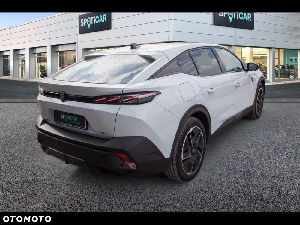 Peugeot 408 1.6 Plug-In Hybrid 225 Allure EAT8 - 13