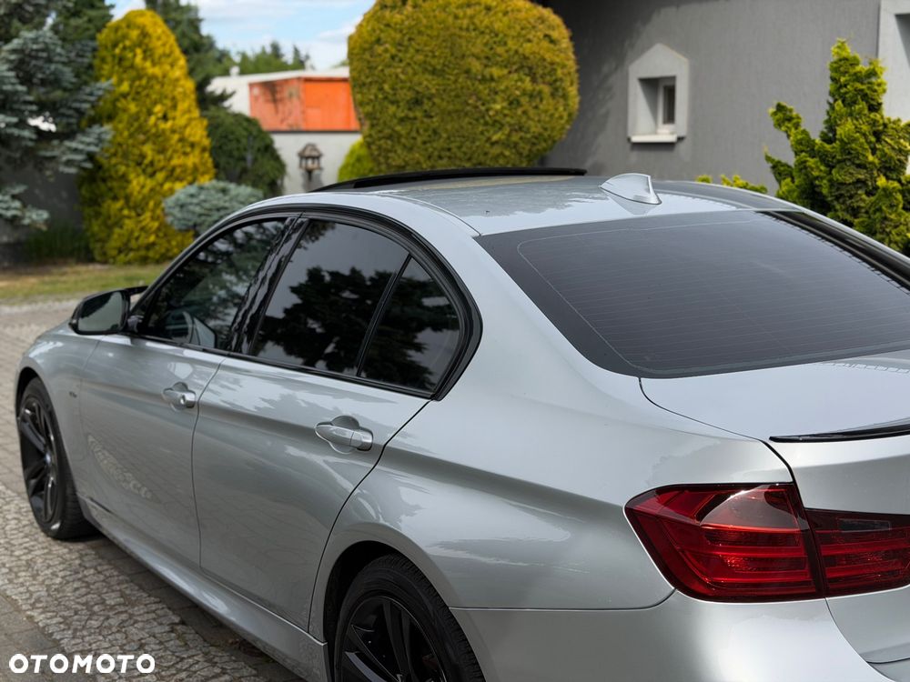 BMW Seria 3 - 18