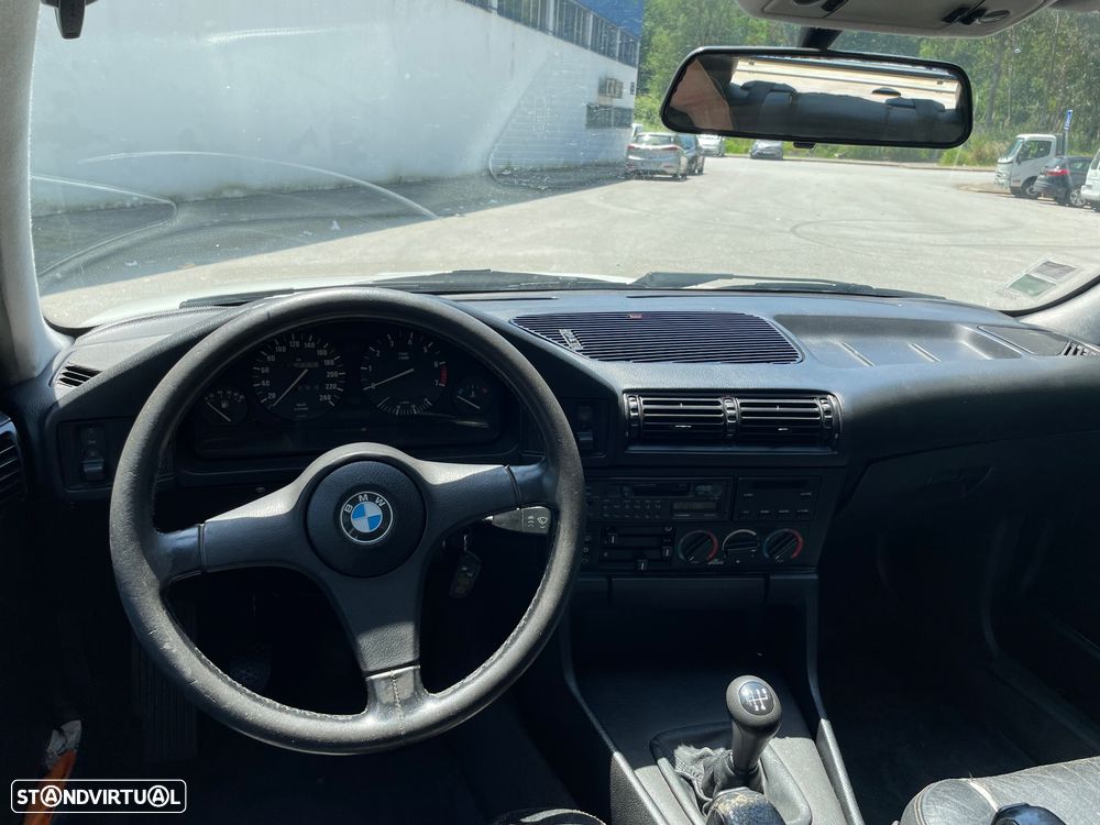 BMW 520 i - 9