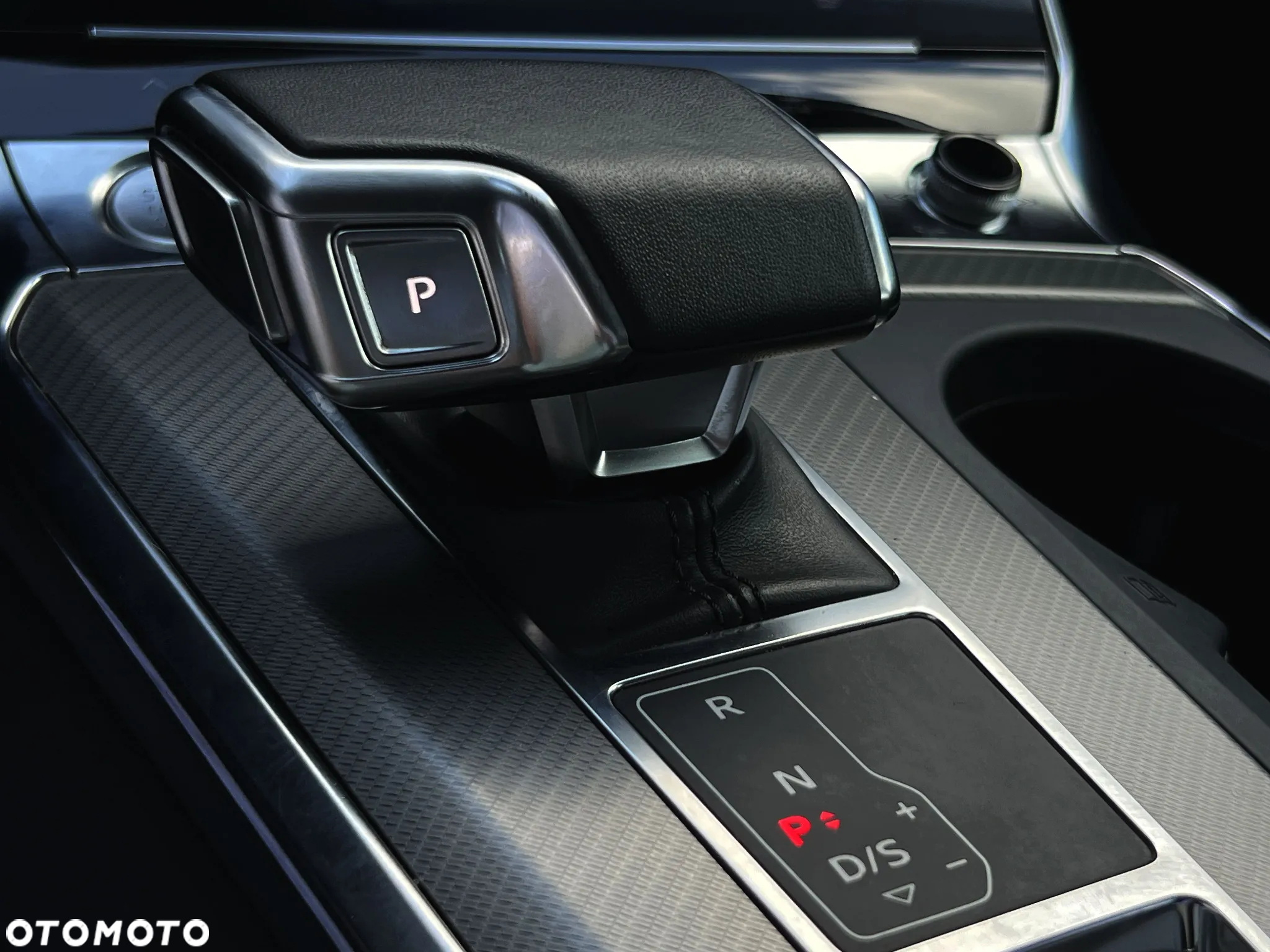 Audi A6 Avant 40 TDI S tronic - 33