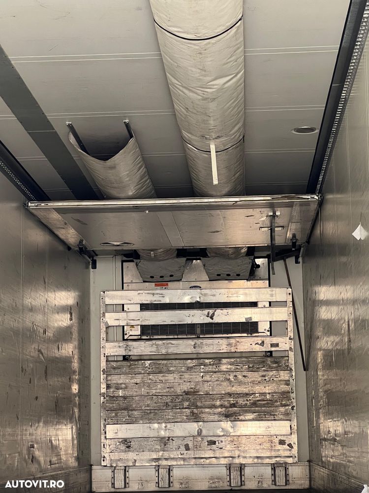 Schmitz Cargobull SKO 24 - 8