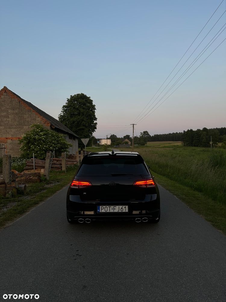 Volkswagen Golf R 4Motion (BlueMotion Technology) DSG - 28