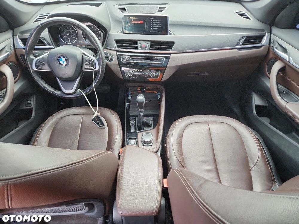 BMW X1 xDrive25i GPF xLine sport - 7
