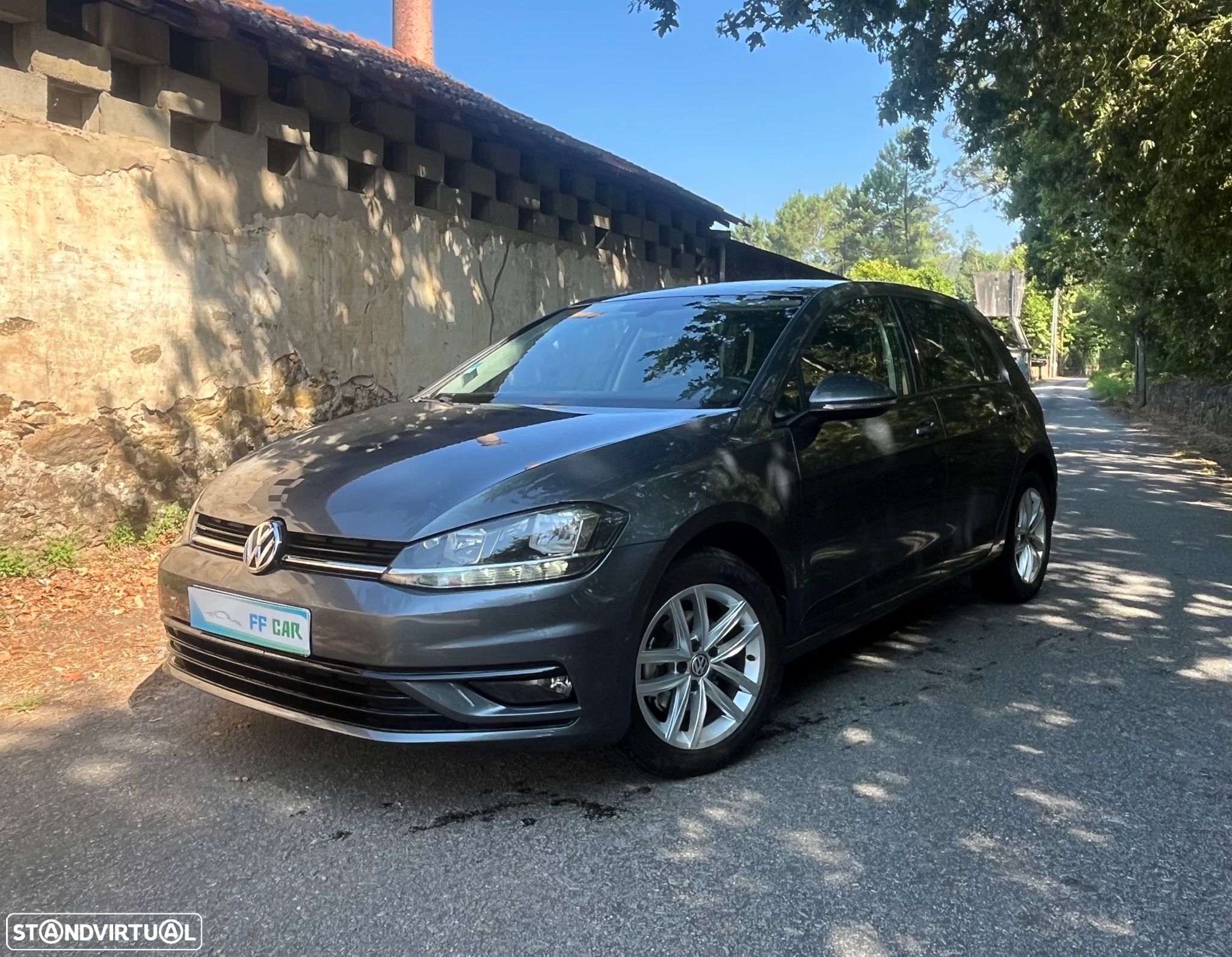 VW Golf 1.0 TSI Confortline - 1