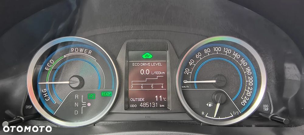 Toyota Auris 1.8 HSD Luna - 21