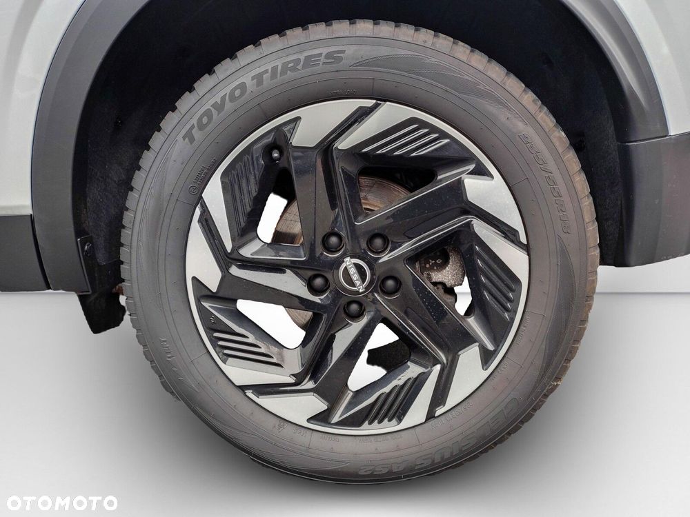 Nissan Qashqai 1.3 DIG-T mHEV N-Connecta Xtronic - 25