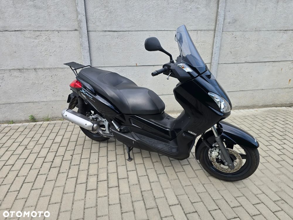 Yamaha X-max - 3