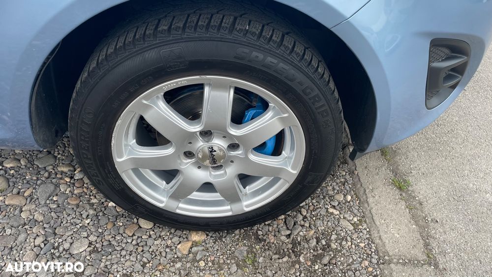 Opel Corsa 1.4 16V Active - 10