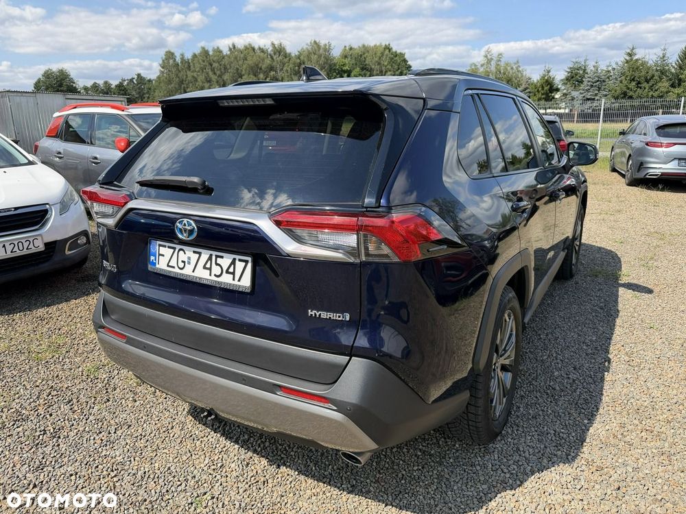 Toyota RAV4 - 14