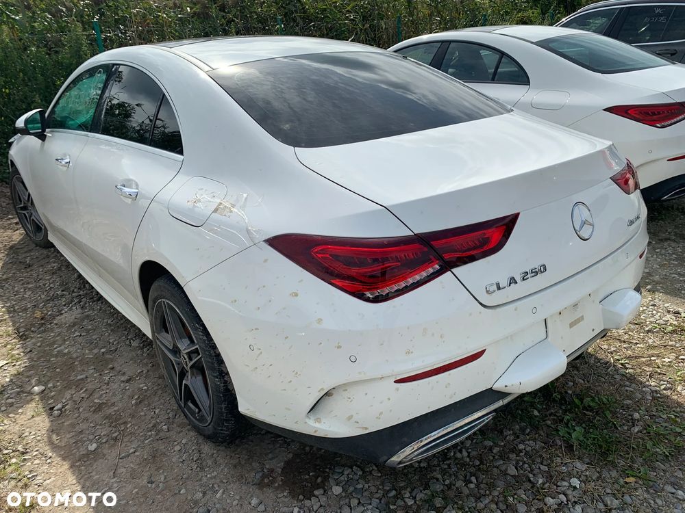 Mercedes-Benz CLA 250 4Matic 7G-DCT - 1
