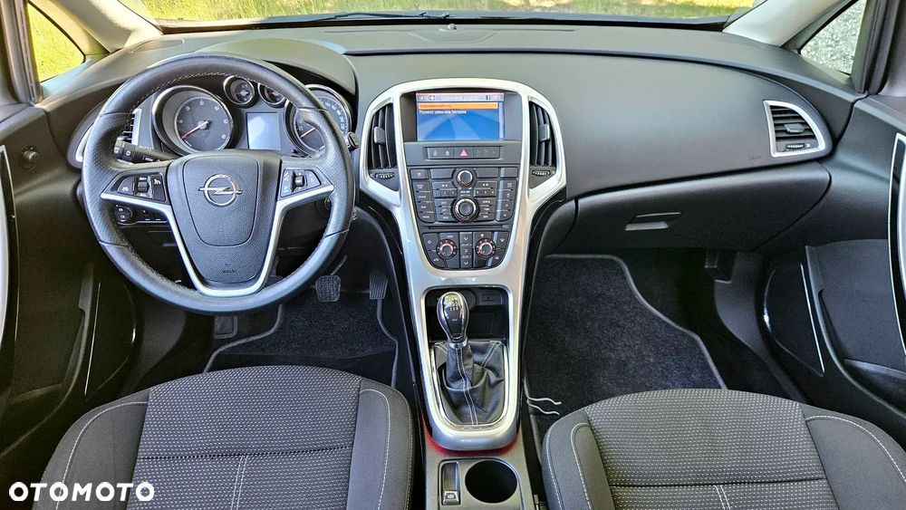Opel Astra 1.7 CDTI DPF Cosmo - 5