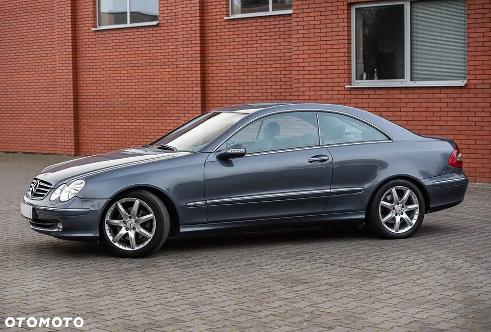 Mercedes-Benz CLK - 7