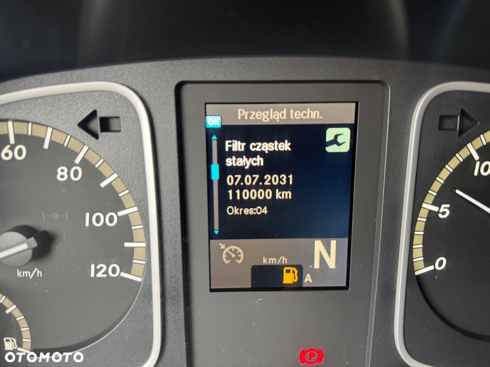Mercedes-Benz ATEGO - 36