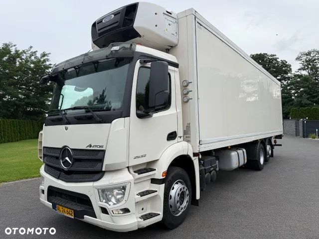 Mercedes-Benz Antos 2532 6x2 Chłodnia 9,8M Euro 6 - 4