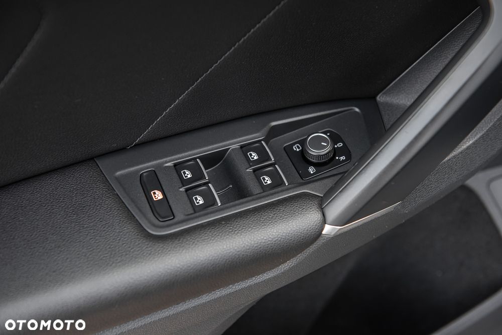 Volkswagen Tiguan - 16