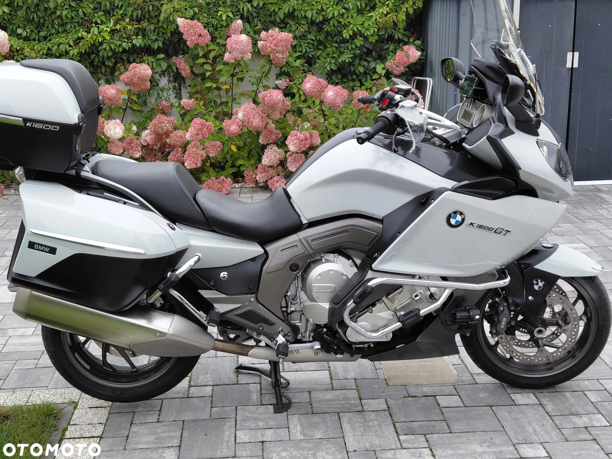 BMW K - 8