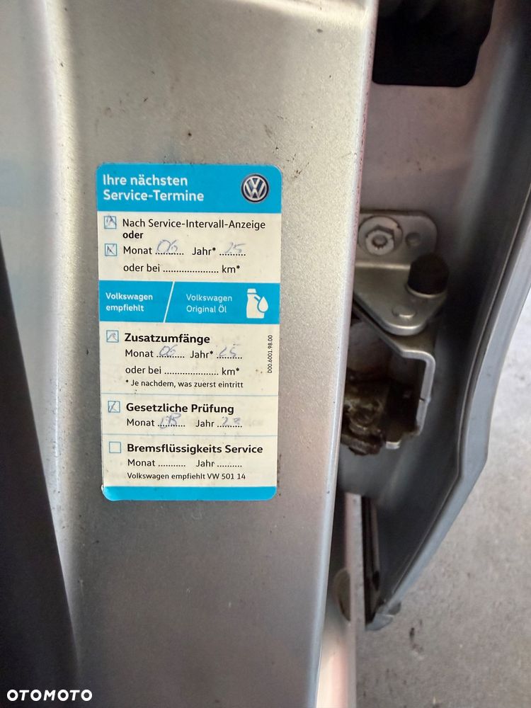 Volkswagen Passat 2.0 TDI Highline - 40