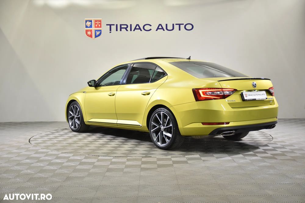 Skoda Superb 2.0 TSI 4X4 DSG Sportline - 4