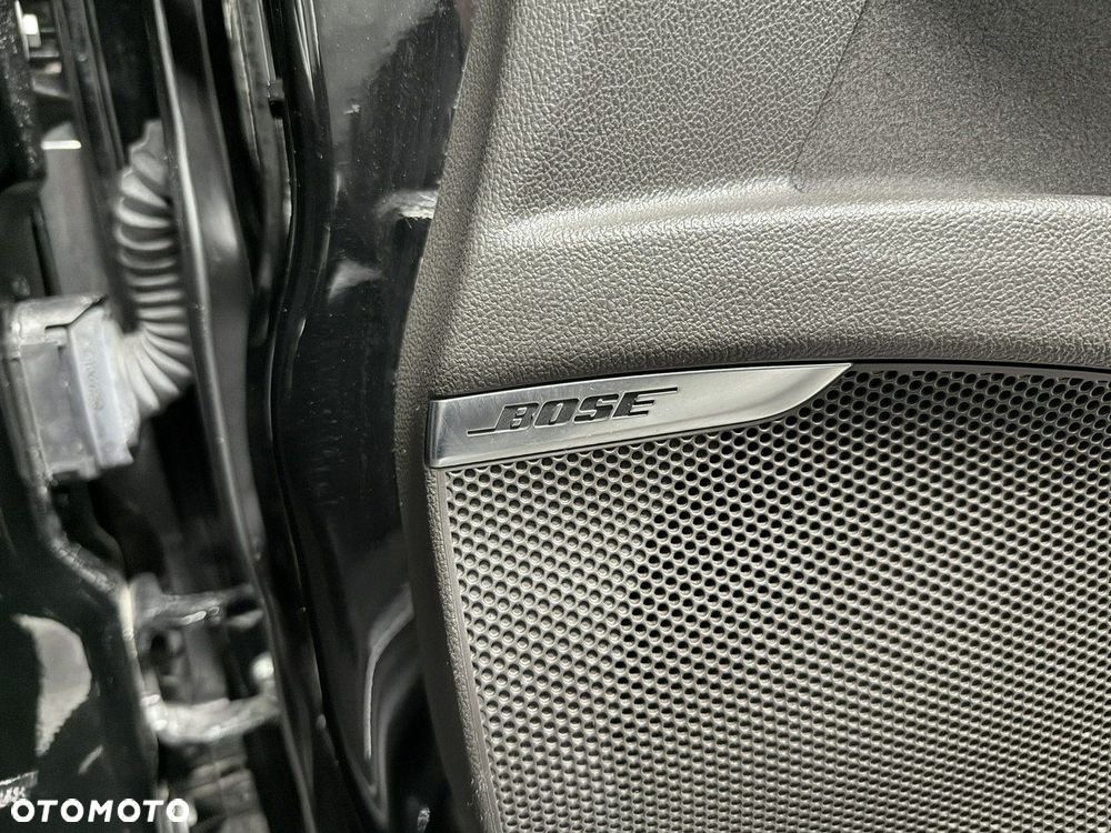 Renault Espace 1.6 dCi Energy Initiale Paris EDC - 29