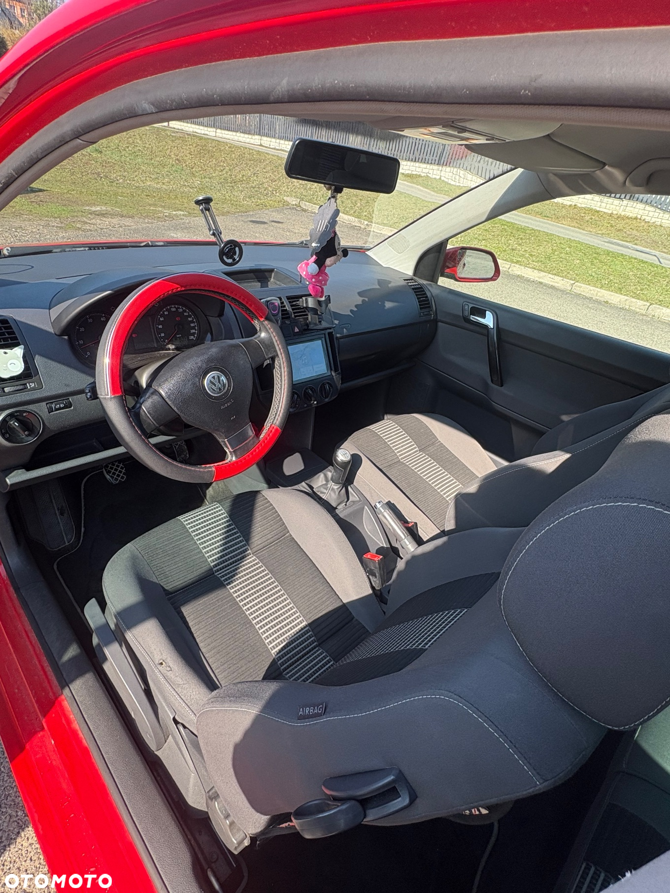 Volkswagen Polo - 8