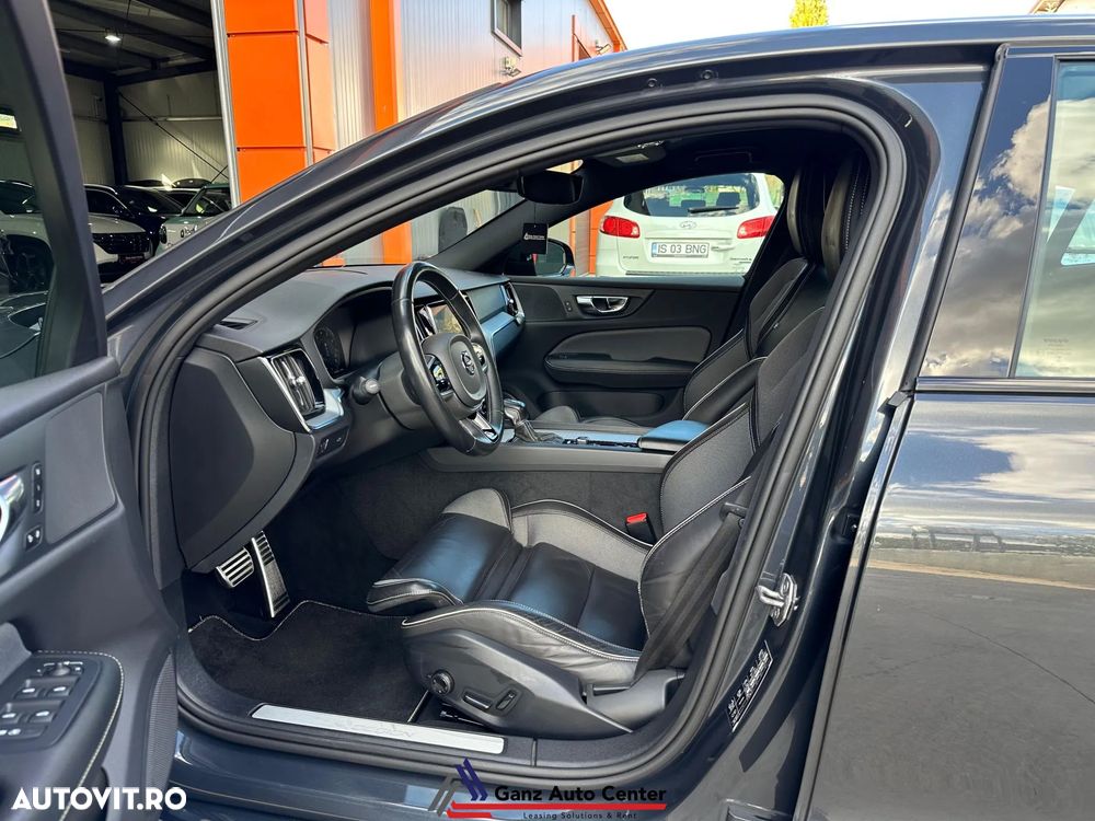 Volvo S60 T5 R-Design - 5