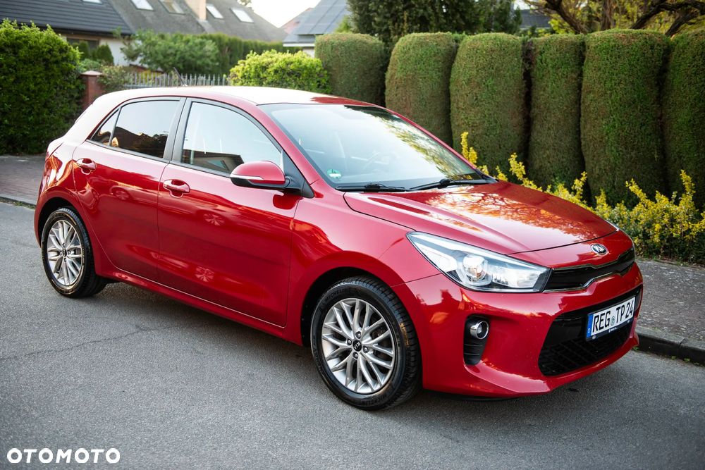 Kia Rio 1.2 Dream Team Edition - 11