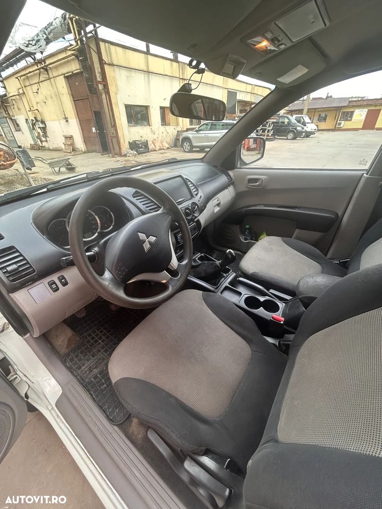 Mitsubishi L200 2.5 DC Invite - 8