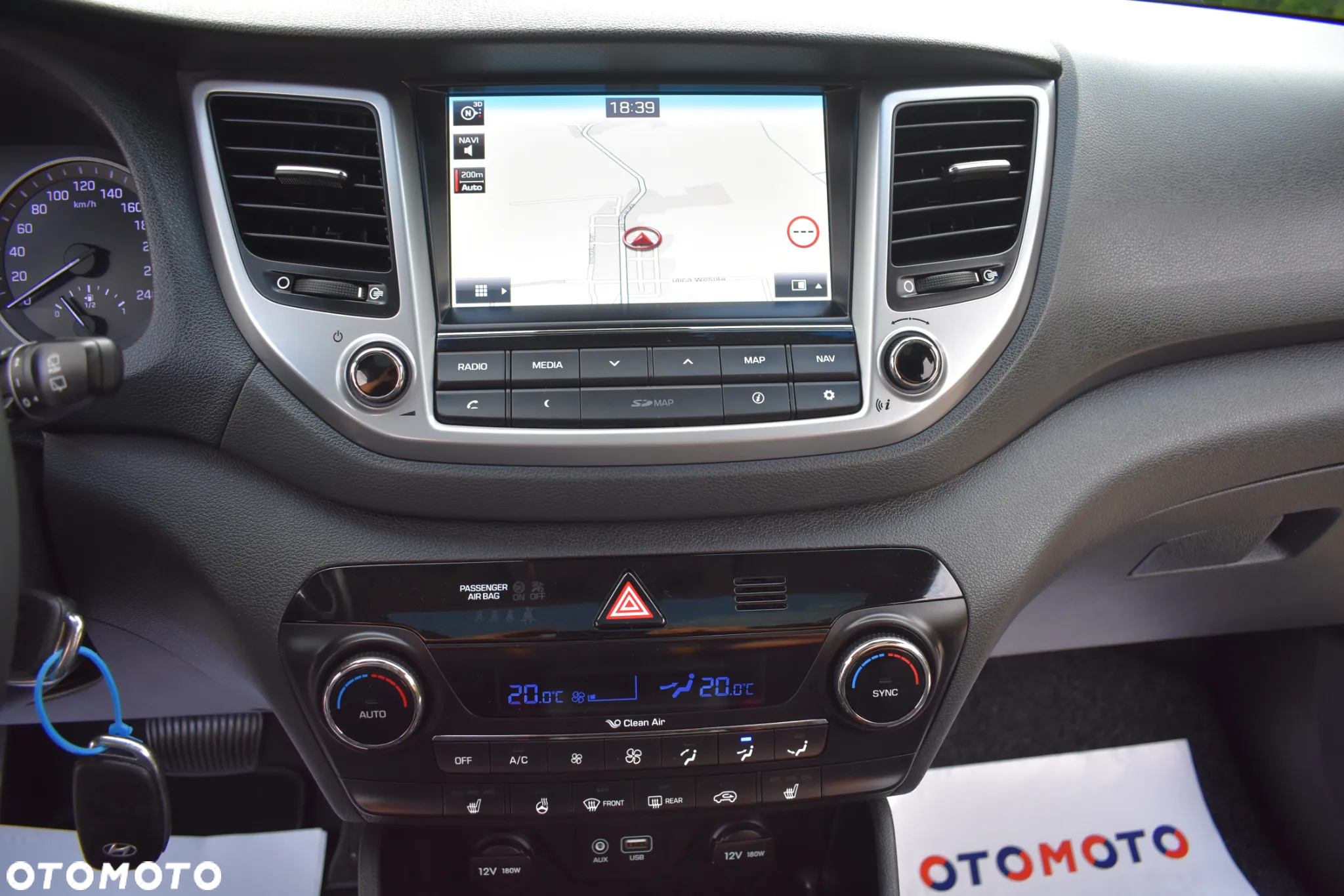 Hyundai Tucson 1.7 CRDI BlueDrive Premium 2WD DCT - 37