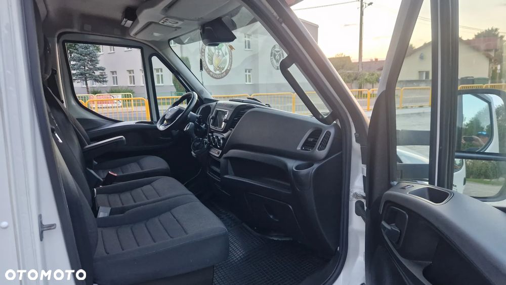 Iveco Daily 35S18 - 4