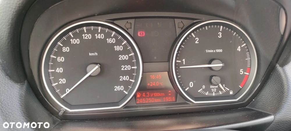 BMW Seria 1 - 18