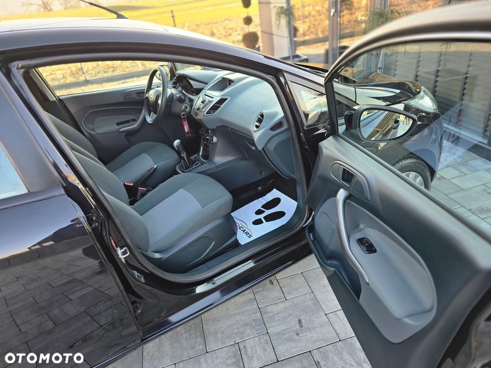 Ford Fiesta 1.25 Ambiente - 18