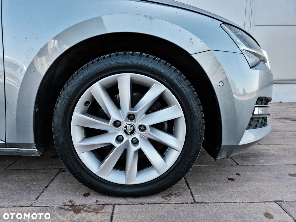 Skoda Superb 1.6 TDI Ambition DSG - 12