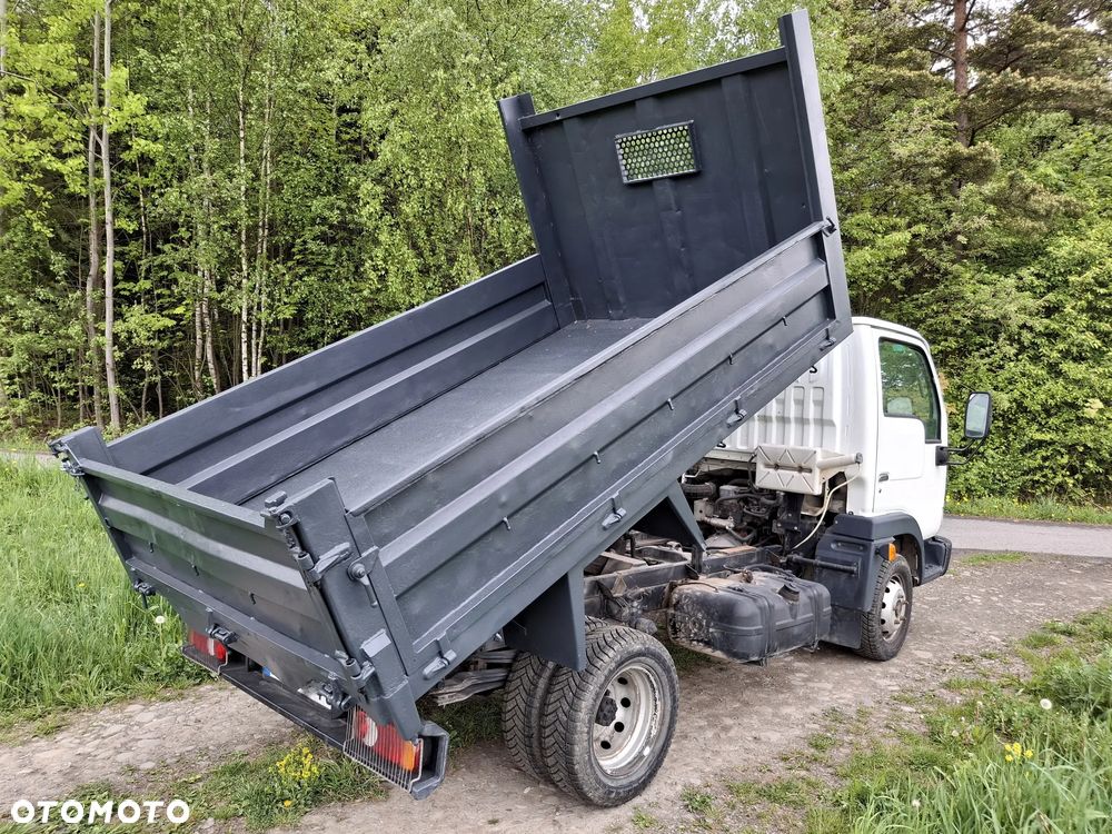 Nissan Cabstar - 11