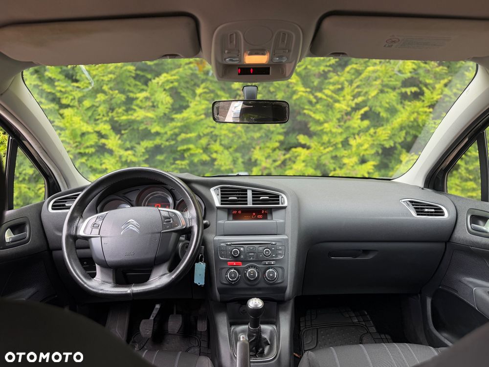 Citroën C4 VTi 95 Attraction - 8