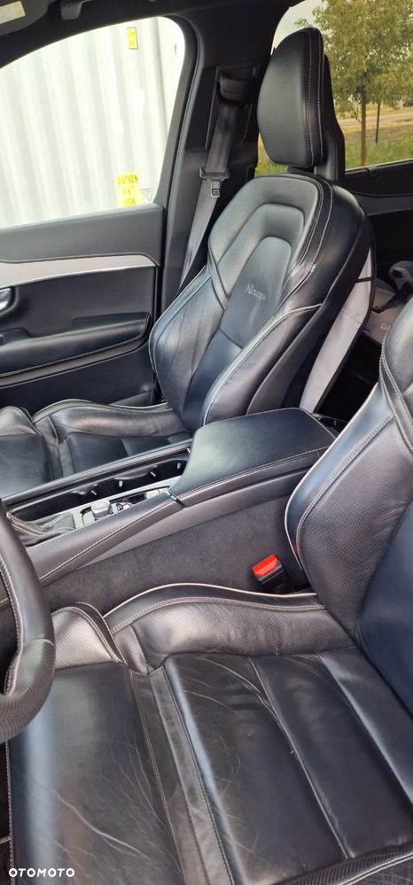 Volvo XC 90 D5 AWD R-Design 7os - 18