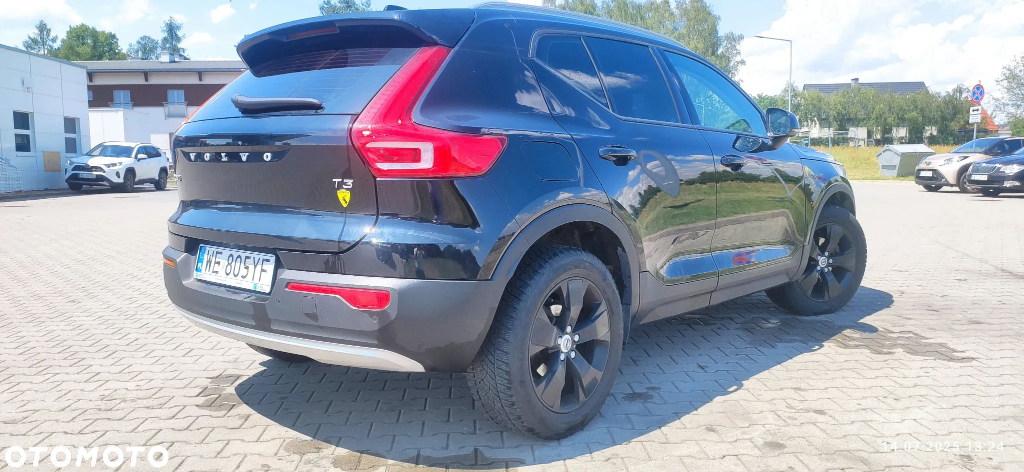 Volvo XC 40 T3 Momentum Pro - 3