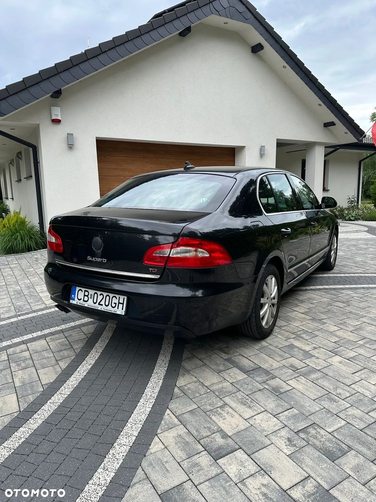Skoda Superb 2.0 TDI Elegance - 5