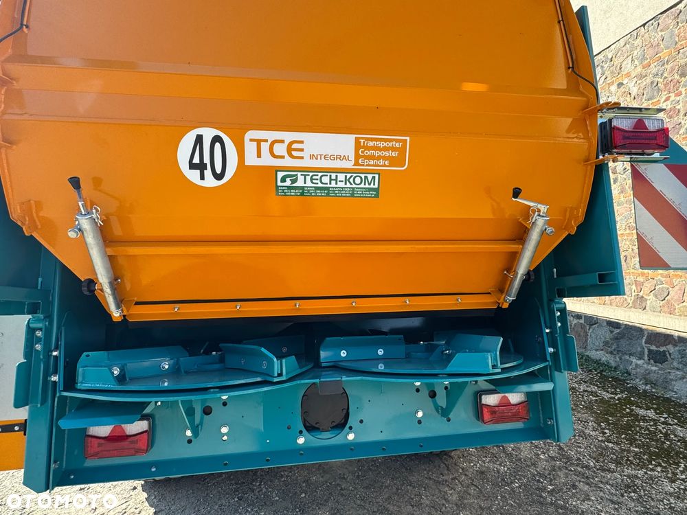 Inny ROLLAND ROLLMAX 7130 Rozrzutnik obornika - 3
