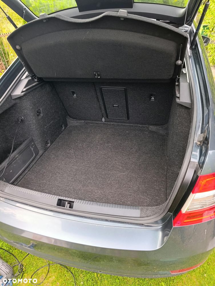 Skoda Octavia 1.5 TSI ACT Ambition - 8