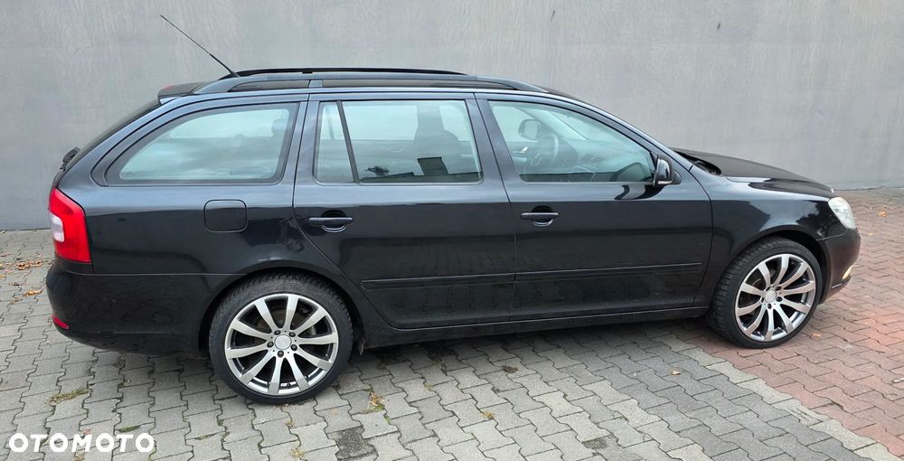Skoda Octavia 1.4 TSI IMPULS EDITION - 11