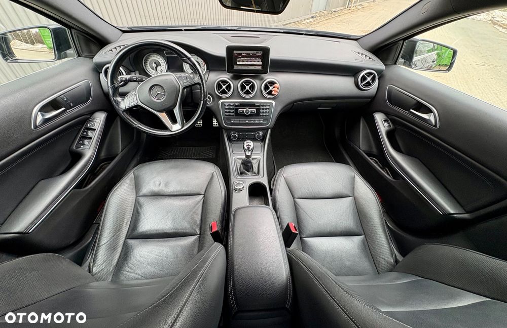 Mercedes-Benz Klasa A 200 (BlueEFFICIENCY) AMG Sport - 17
