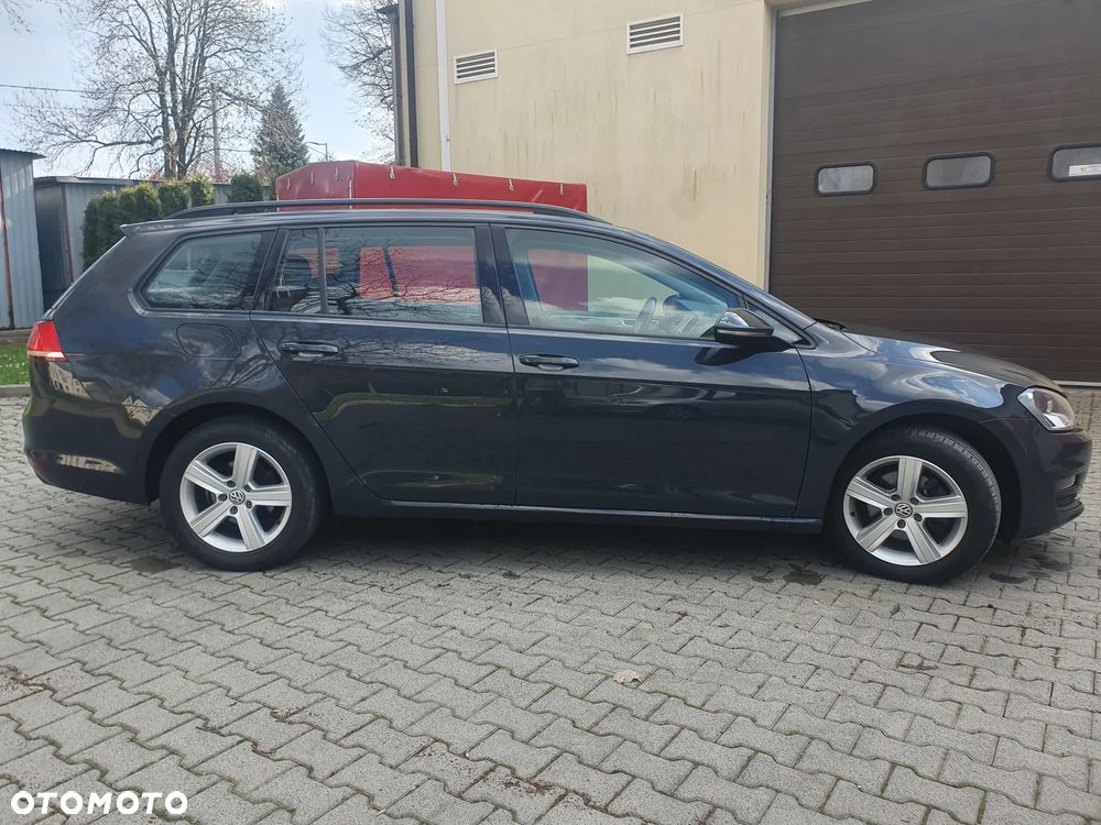 Volkswagen Golf 1.6 TDI BlueMotion Technology Lounge - 18