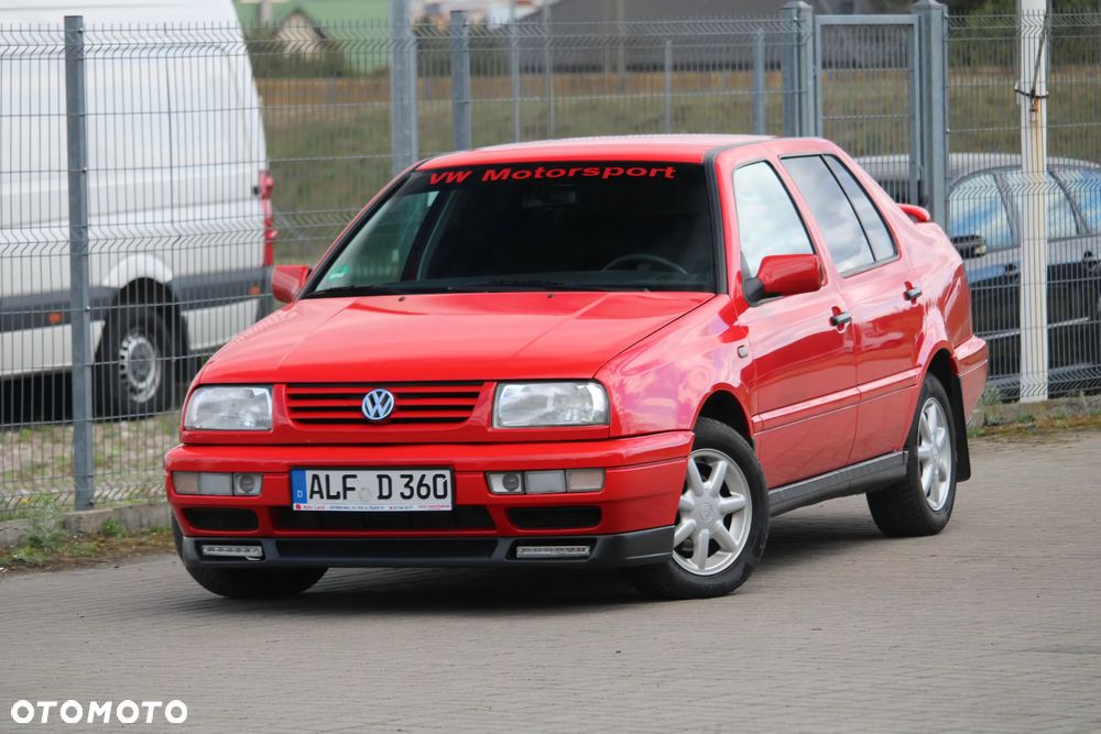 Volkswagen Vento - 1
