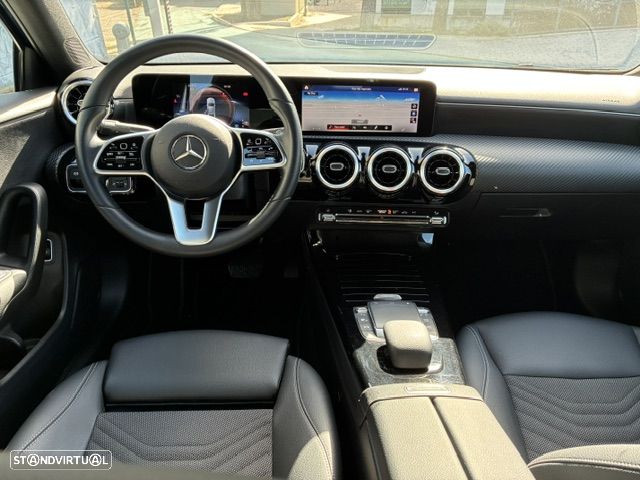 Mercedes-Benz A 180 Limousine d Style Plus Aut. - 3