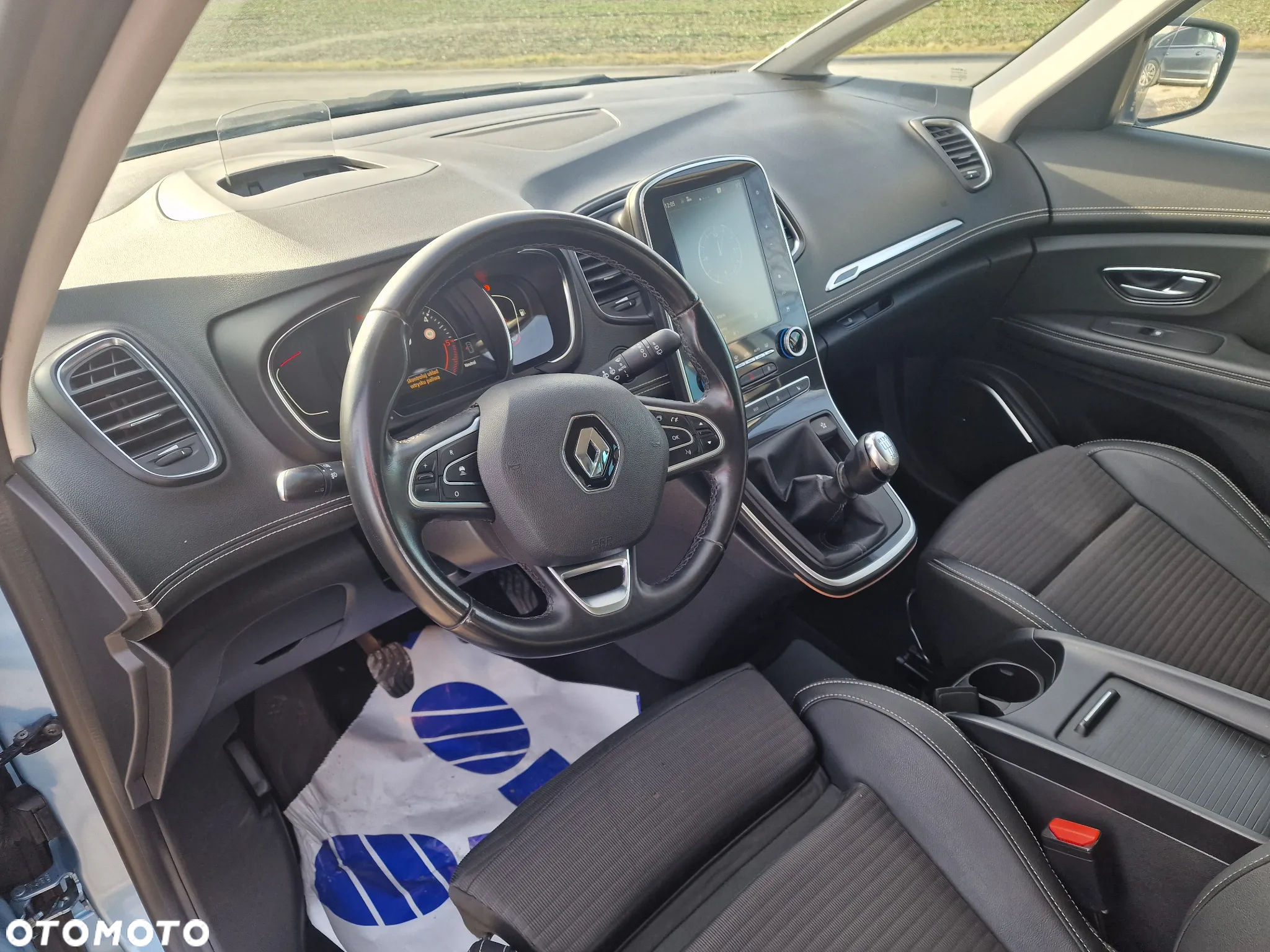 Renault Scenic 1.5 dCi Energy Bose EU6 - 19