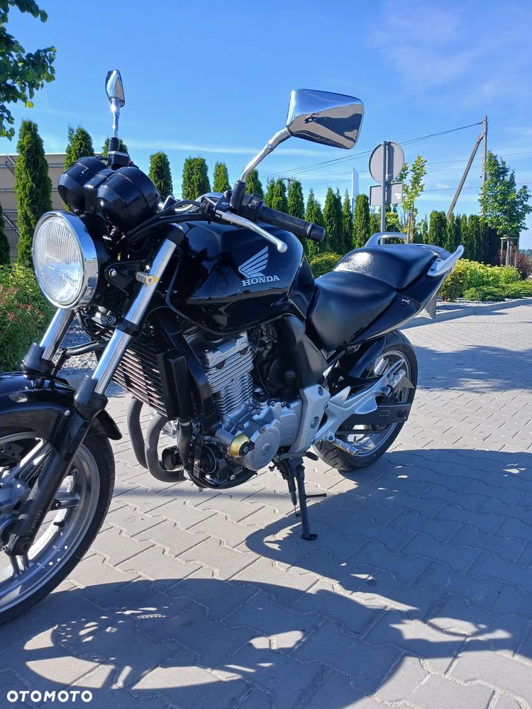 Honda CBF - 8