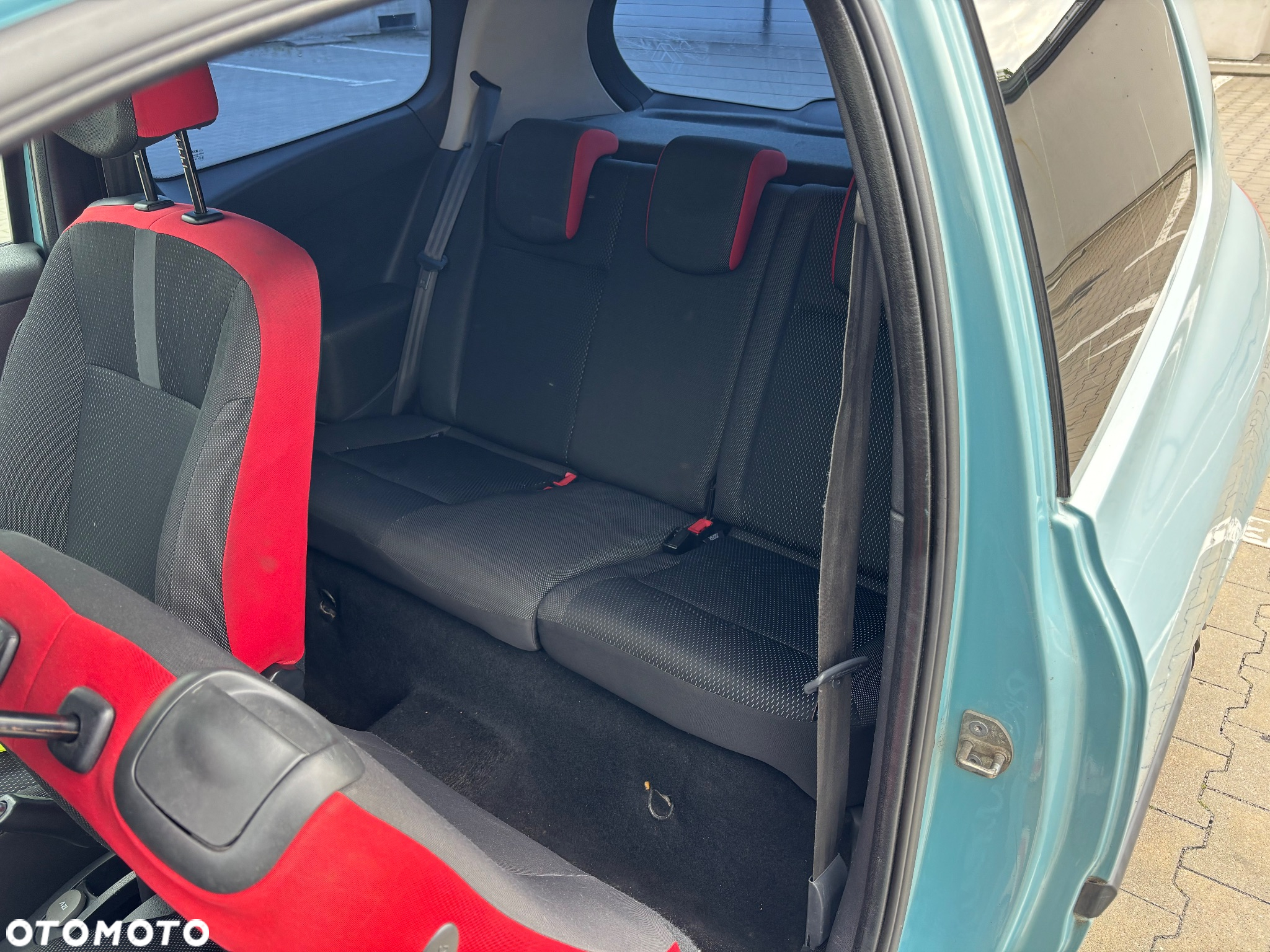 Renault Clio 1.2 16V 75 Collection - 12